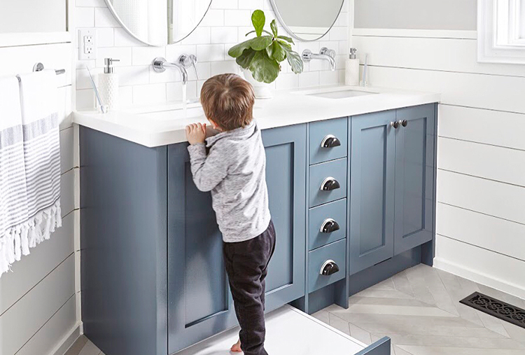 5 Guest-Friendly Kids Bathroom Design & Decoration Tips
