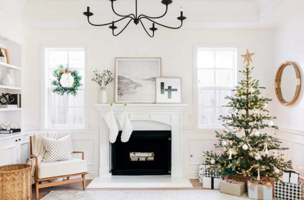 16 Minimalist Christmas Decorating Ideas Anyone Can Recreate