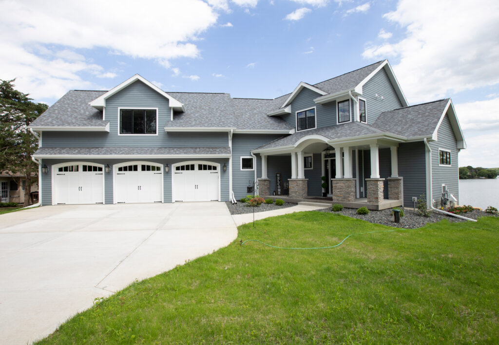 Prefinished vs. Primed Siding: How to Choose