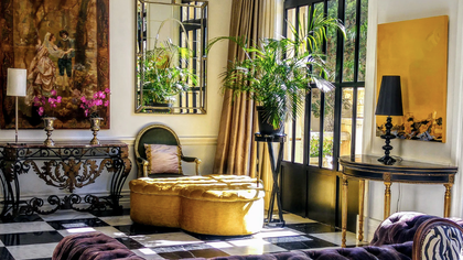 27 Modern Victorian Decorating Ideas That Aren’t Stuffy