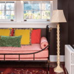 What Is a Vintage Aesthetic and How to Decorate In It