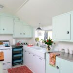 30 Classic Mid-Century Modern Kitchen Ideas